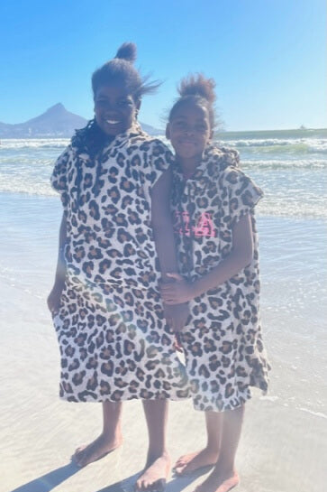 Kinder surfponcho Panter