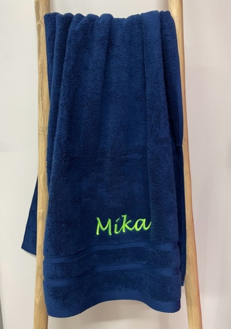 Hotel badlakens met borduring