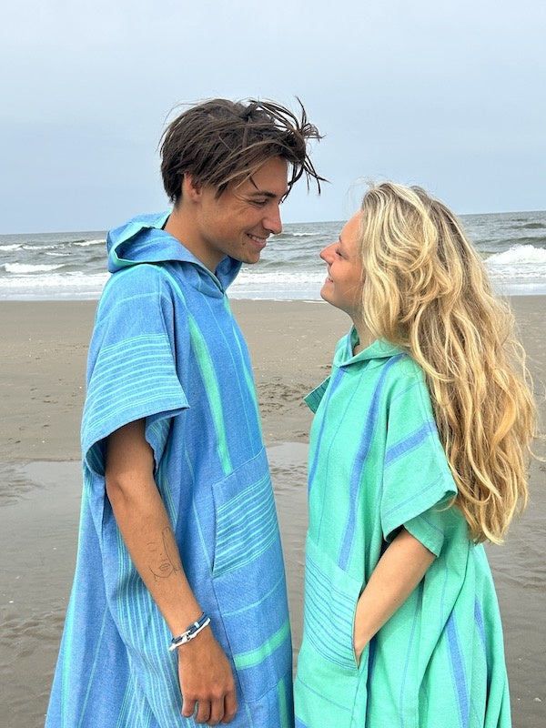 Ottomania surfponcho jadegroen
