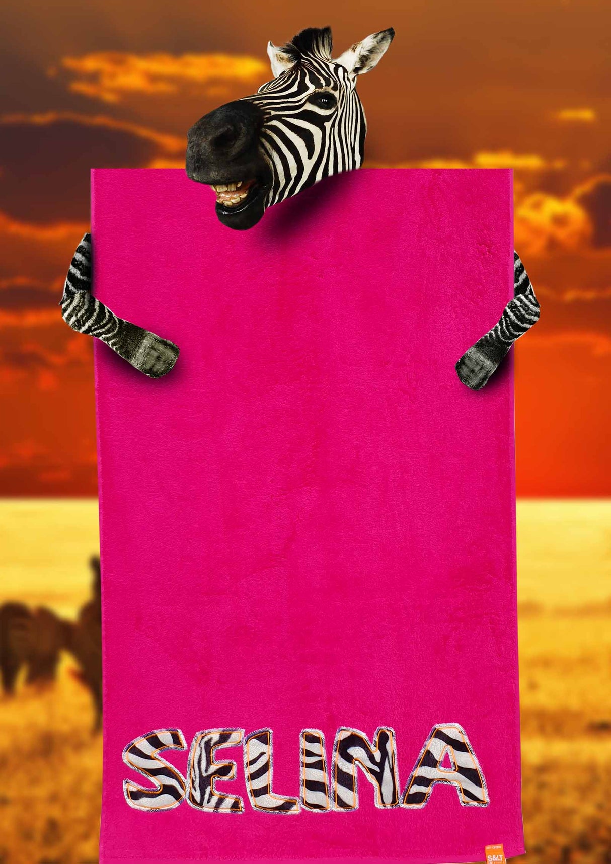 Children's beach towel with animal print