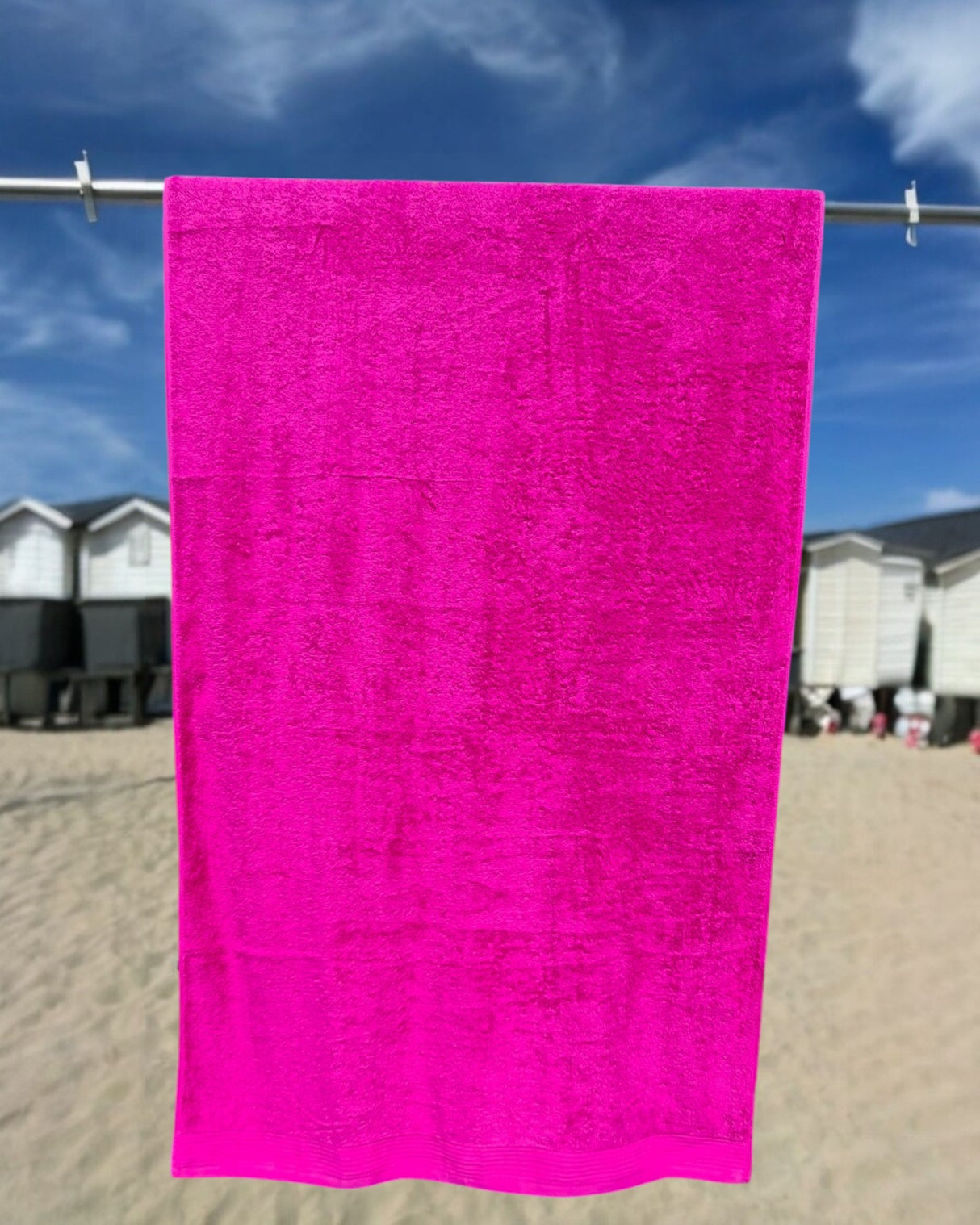 Fuchsiafarbenes Strandtuch