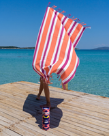 Coral Coast hamamdoek, met gerecyclede doos – fuchsia/oranje