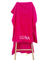 Velours strandlaken met borduring